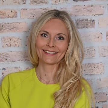 Nadine Büscher